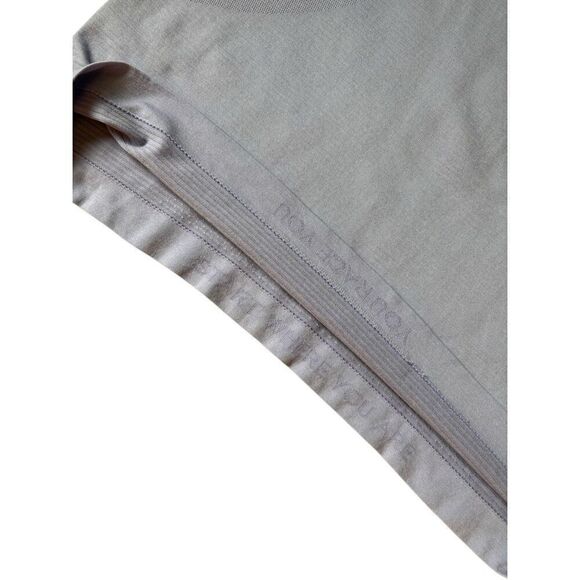 Lululemon Swiftly Tech Short Sleeve Shirt Size 8 Purple hip length - Picture 6 of 7